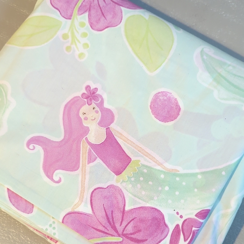 Pottery Barn Kids Pink and Mint Mermaid Duvet Cover